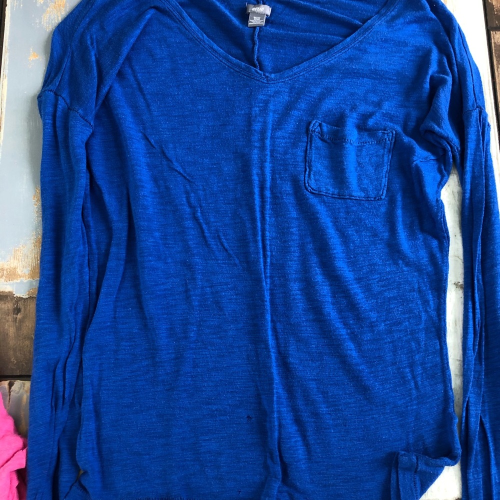 Aerie Longsleeve Tee Bundle - Picture 6 of 8